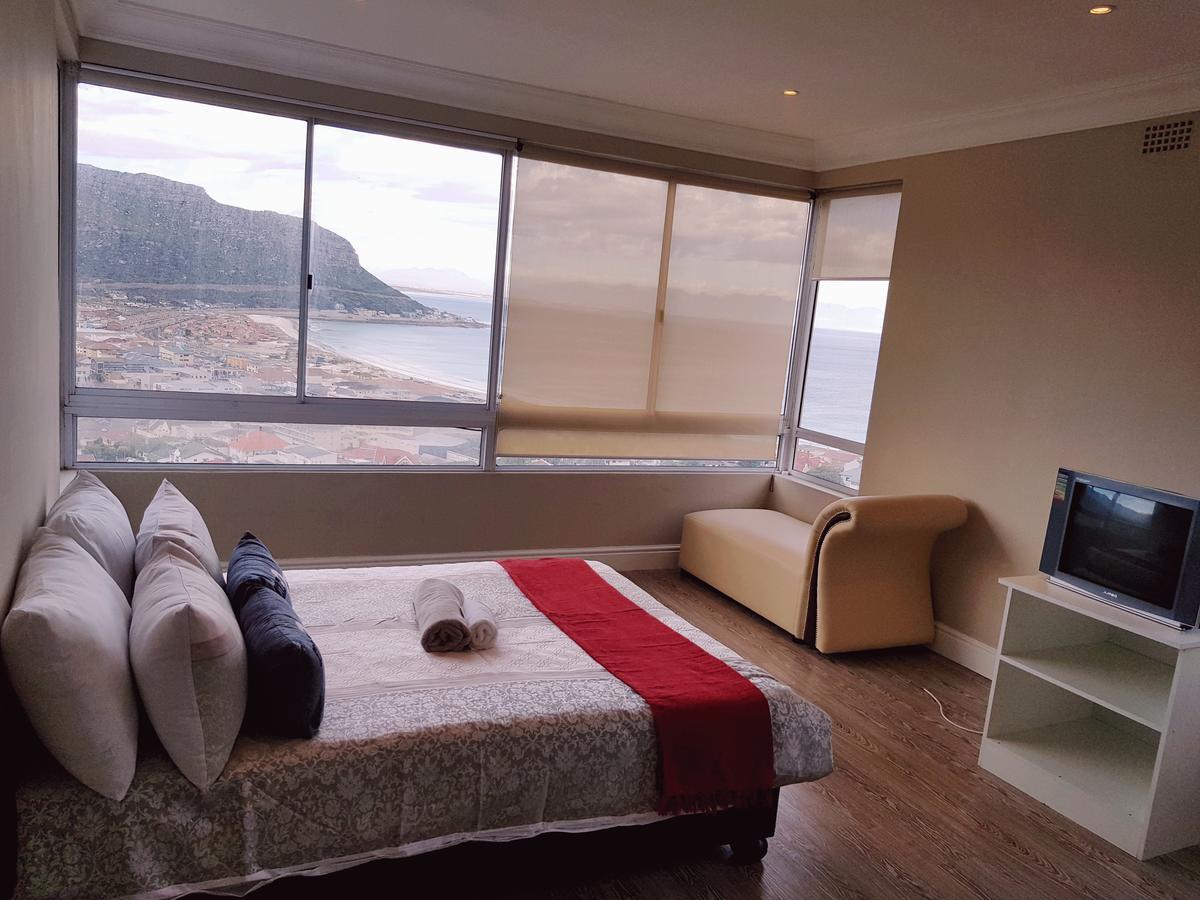 Beach View Guest House Fish Hoek Esterno foto