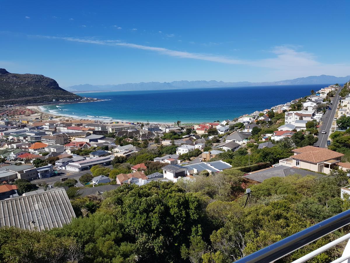 Beach View Guest House Fish Hoek Esterno foto