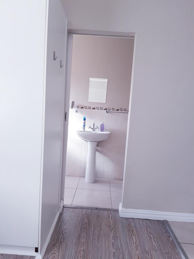 Beach View Guest House Fish Hoek Esterno foto