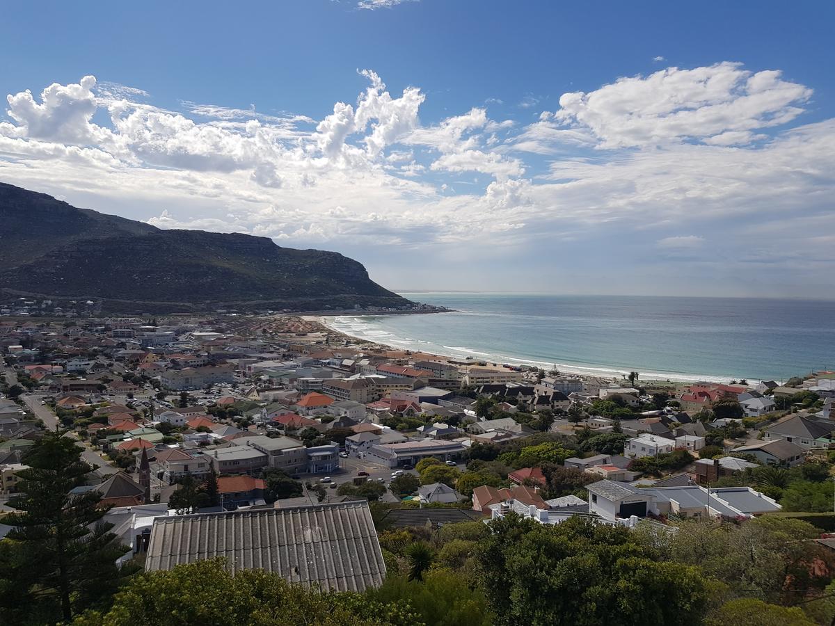 Beach View Guest House Fish Hoek Esterno foto
