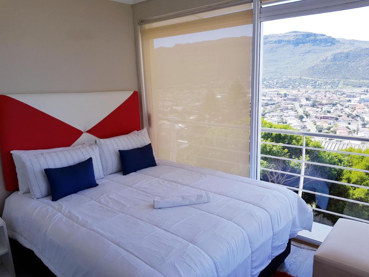 Beach View Guest House Fish Hoek Esterno foto