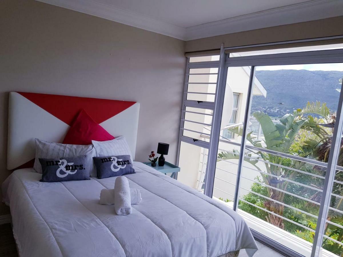 Beach View Guest House Fish Hoek Esterno foto